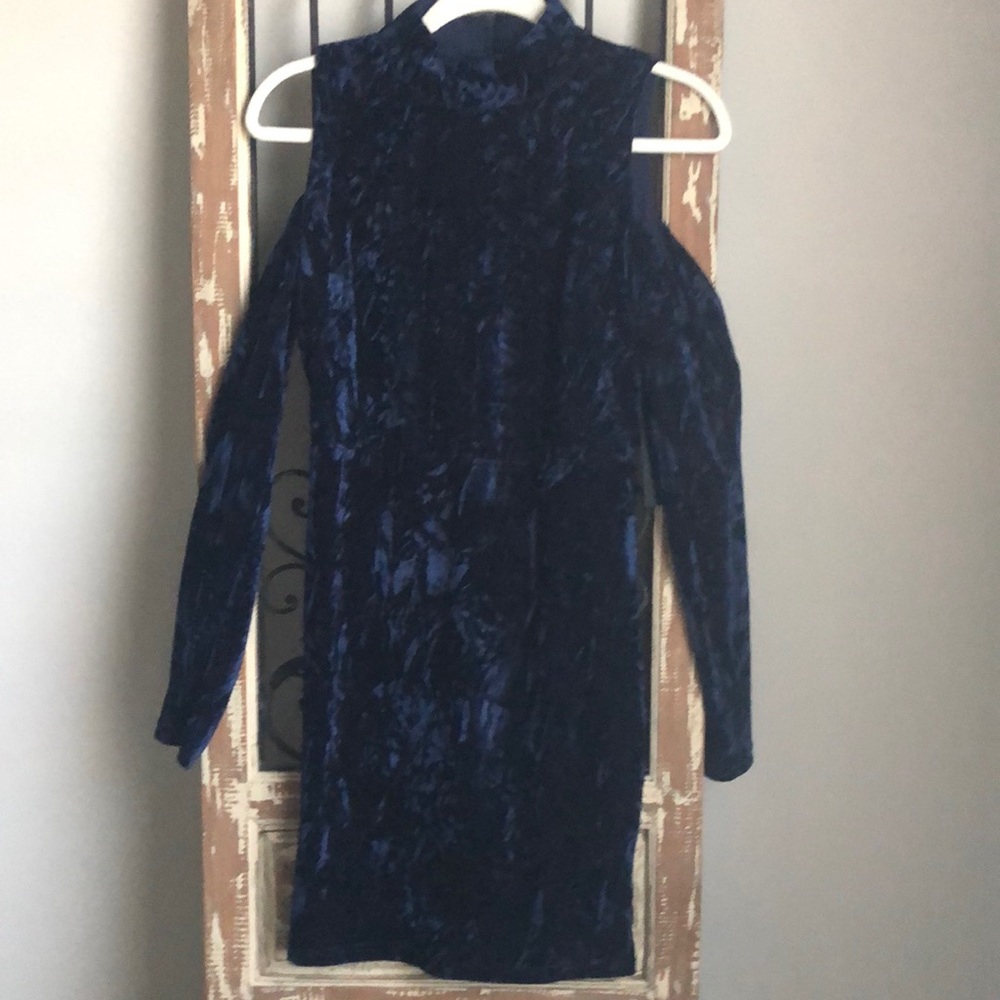 Lulus.  Crushed blue velvet mini dress.  Size medium.
